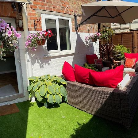 Self Contained Garden Flat Newly Refurbished Lägenhet Bridlington Exteriör bild