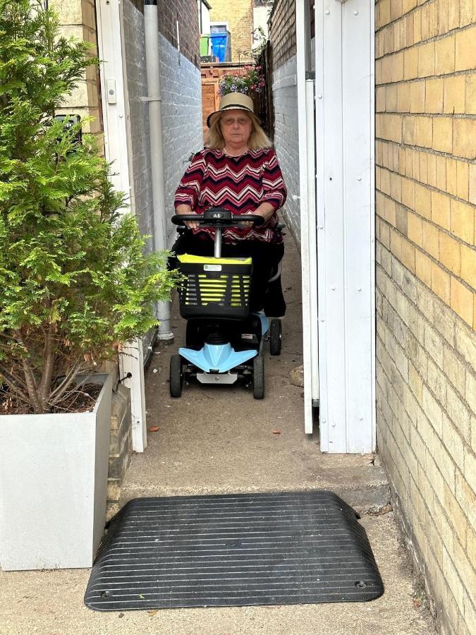 Self Contained Garden Flat Newly Refurbished Lägenhet Bridlington Exteriör bild